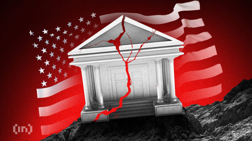 هبوط الودائع في البنوك الأمريكية إلى مستوى مخيف..هل تتجدد أزمة البنوك؟